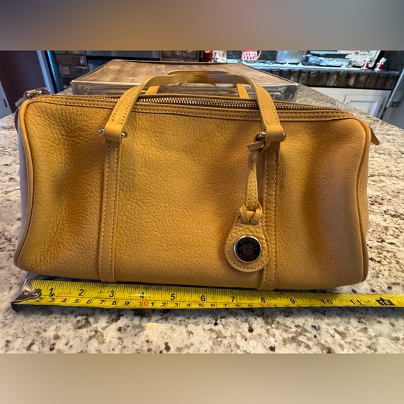 DOONEY & BOURKE full leather shoulder bag, GUC - Picture 4 of 11